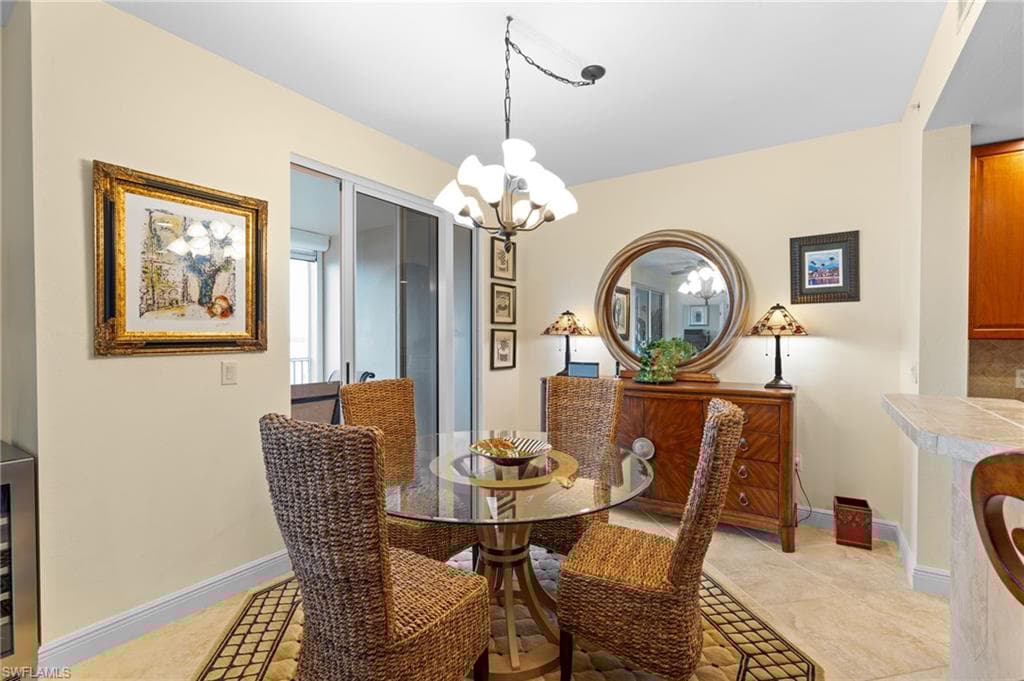 337 Vintage Bay Dr D22, Marco Island, FL 34145-12