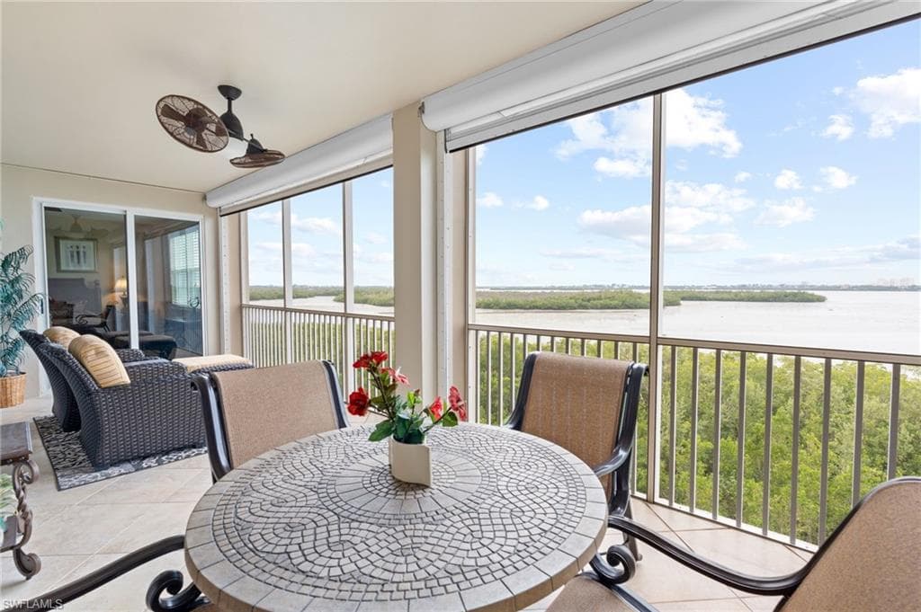 337 Vintage Bay Dr D22, Marco Island, FL 34145-17