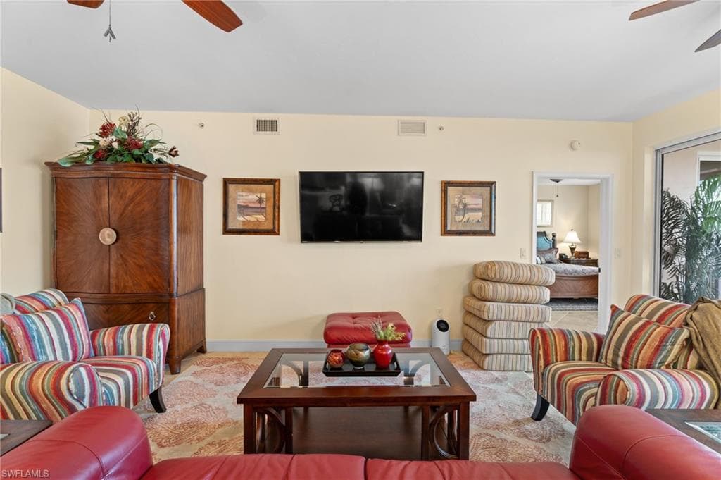 337 Vintage Bay Dr D22, Marco Island, FL 34145-22