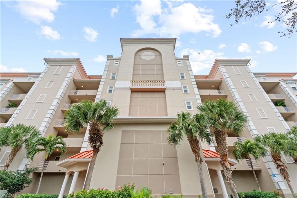 337 Vintage Bay Dr D22, Marco Island, FL 34145-3