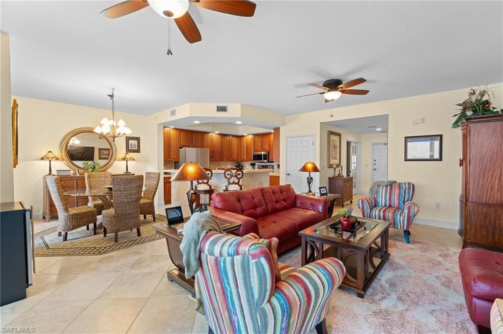 337 Vintage Bay Dr D22, Marco Island, FL 34145-5