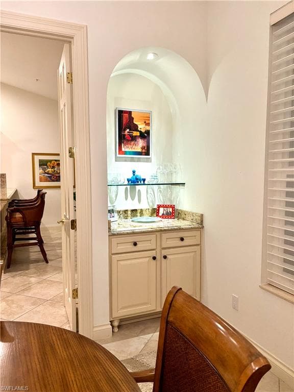 155 Colonade Cir 1003, Naples, FL 34103-14
