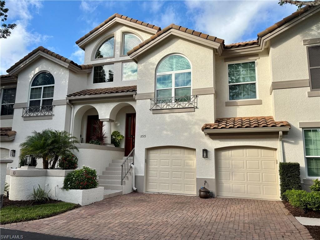 155 Colonade Cir 1003, Naples, FL 34103-1