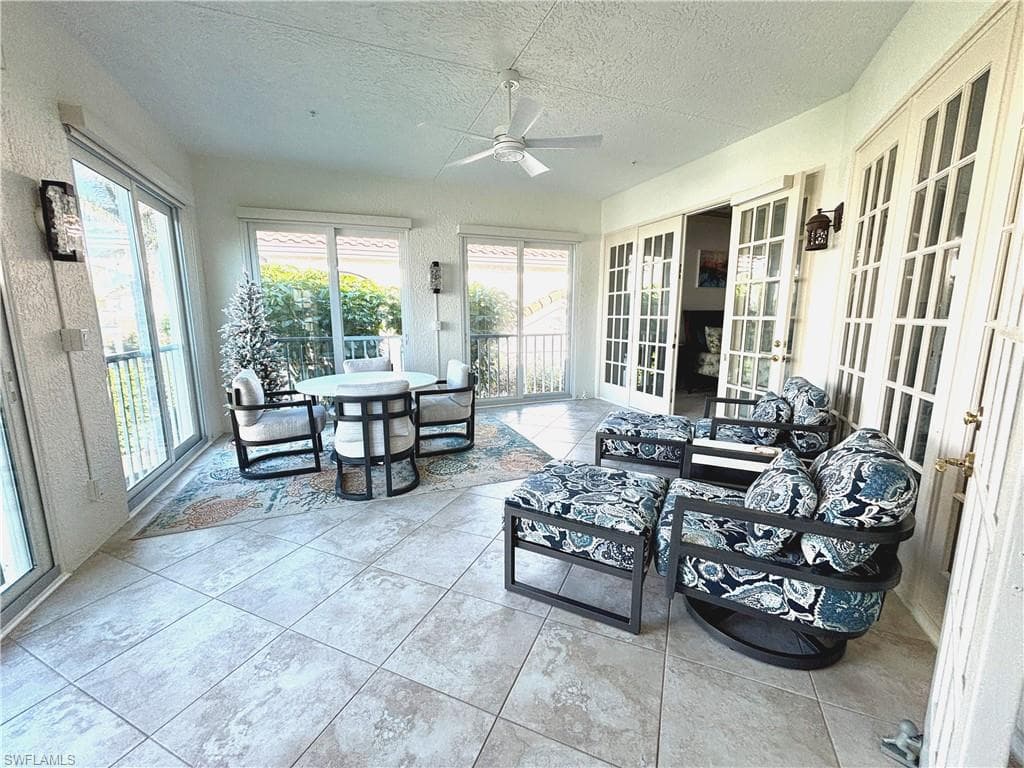 155 Colonade Cir 1003, Naples, FL 34103-35