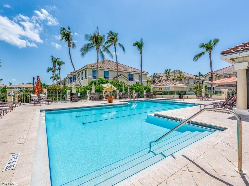 155 Colonade Cir 1003, Naples, FL 34103-50