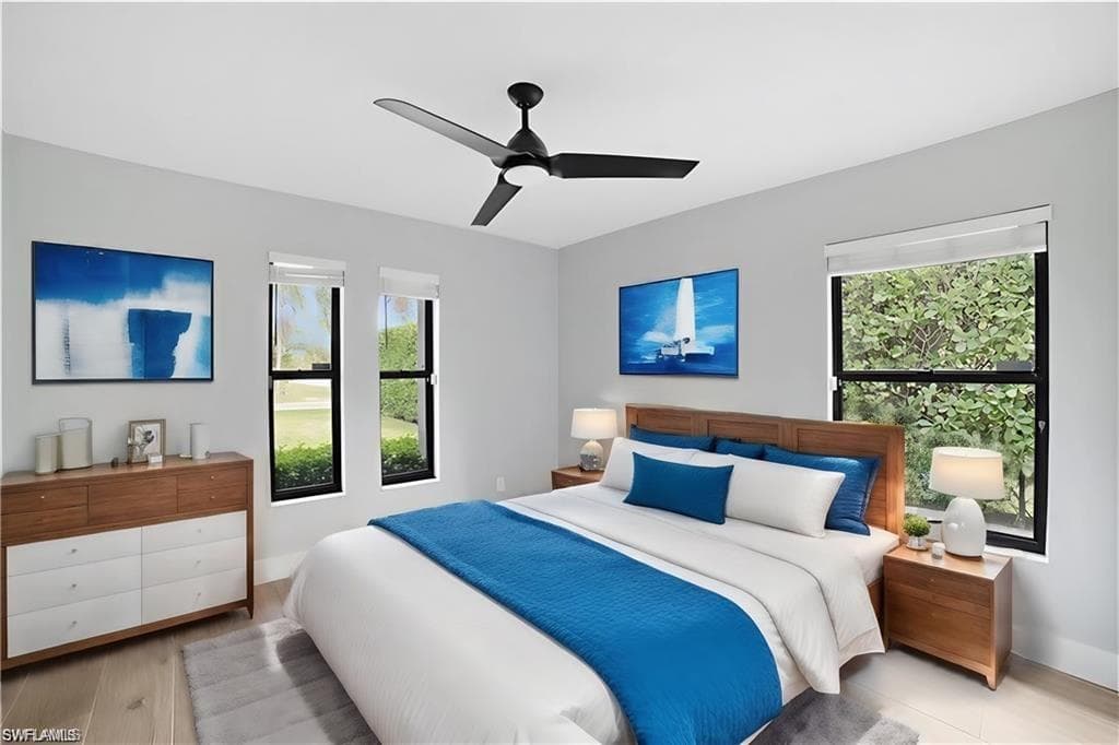 1160 Michigan Ave, Naples, FL 34103-12