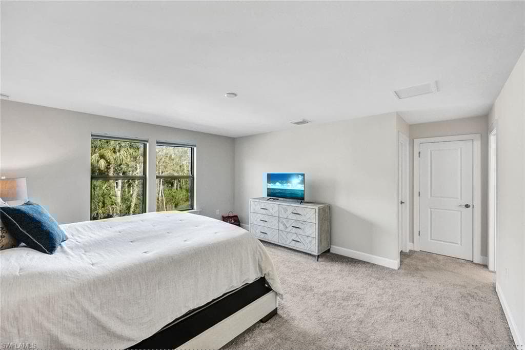 10407 Ventana Ln, Naples, FL 34120-20