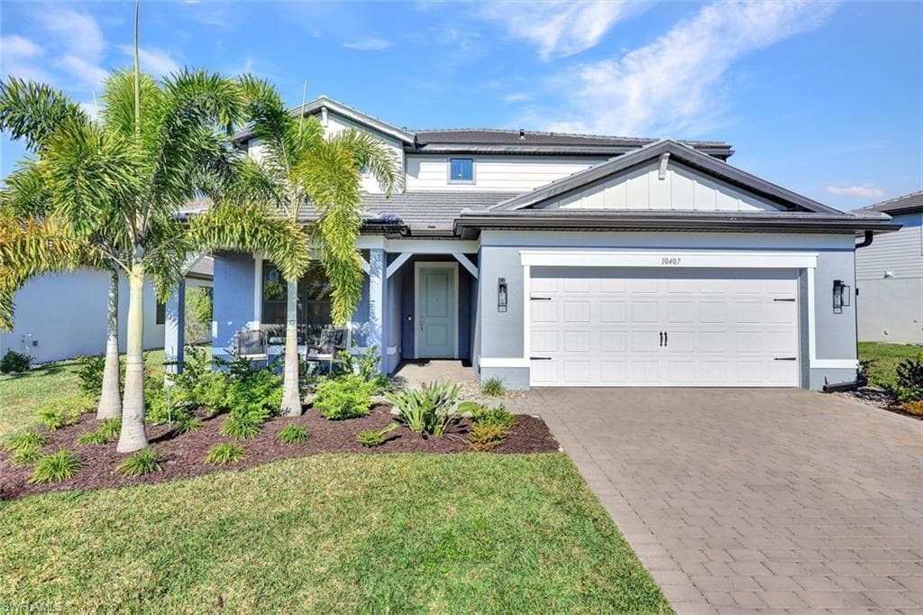 10407 Ventana Ln, Naples, FL 34120-2