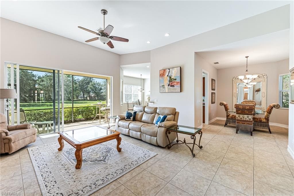 6016 Dogleg Dr, Naples, FL 34113-9