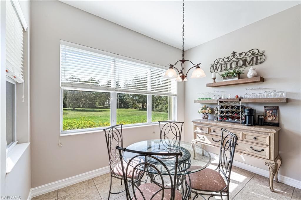 6016 Dogleg Dr, Naples, FL 34113-14