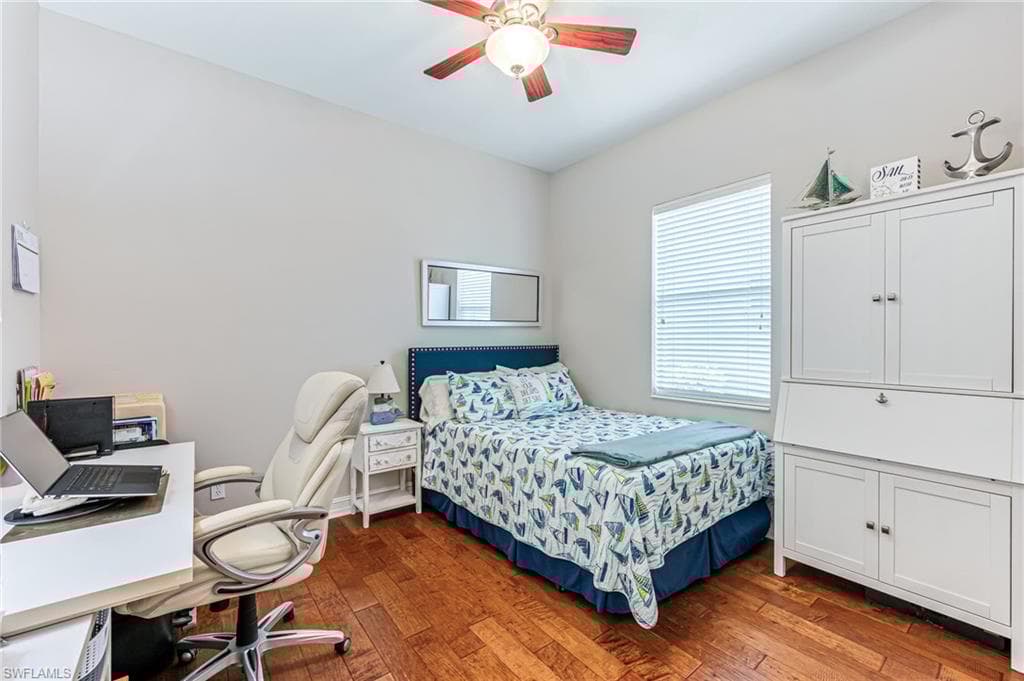 6016 Dogleg Dr, Naples, FL 34113-23