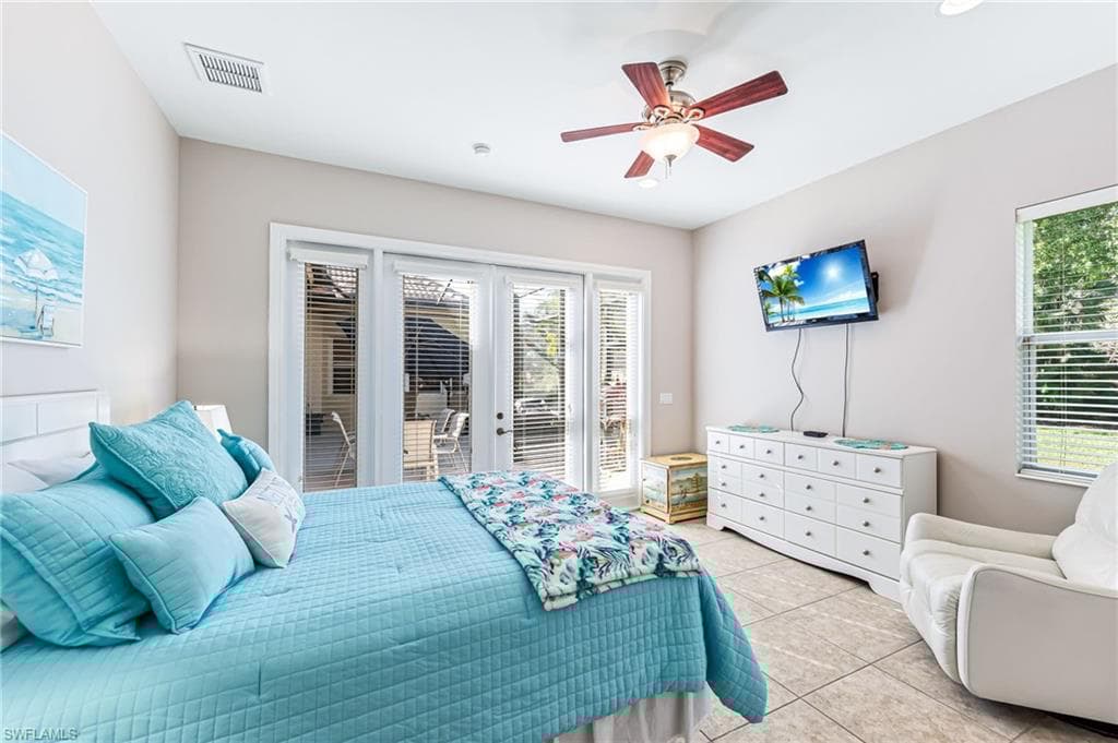 6016 Dogleg Dr, Naples, FL 34113-26