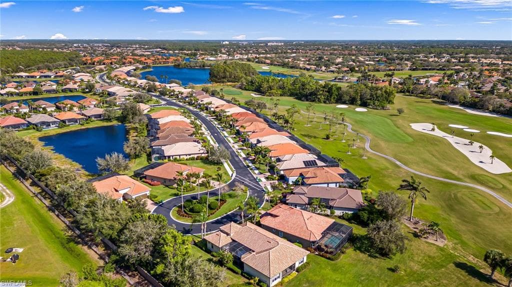 6016 Dogleg Dr, Naples, FL 34113-35