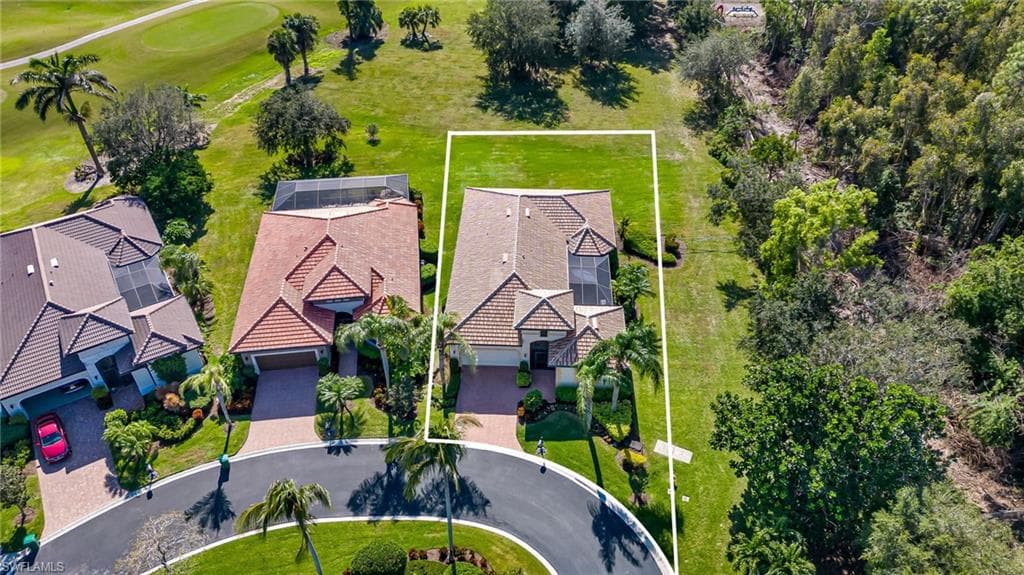 6016 Dogleg Dr, Naples, FL 34113-37