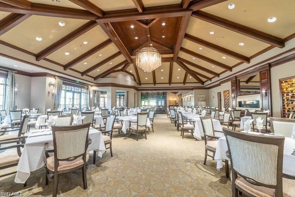 6016 Dogleg Dr, Naples, FL 34113-43