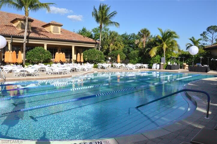 6016 Dogleg Dr, Naples, FL 34113-45