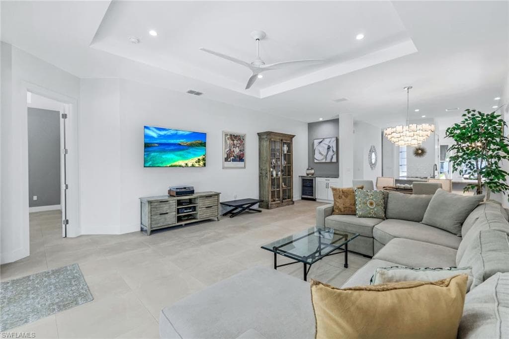 2669 Linda Dr, Naples, FL 34112-12