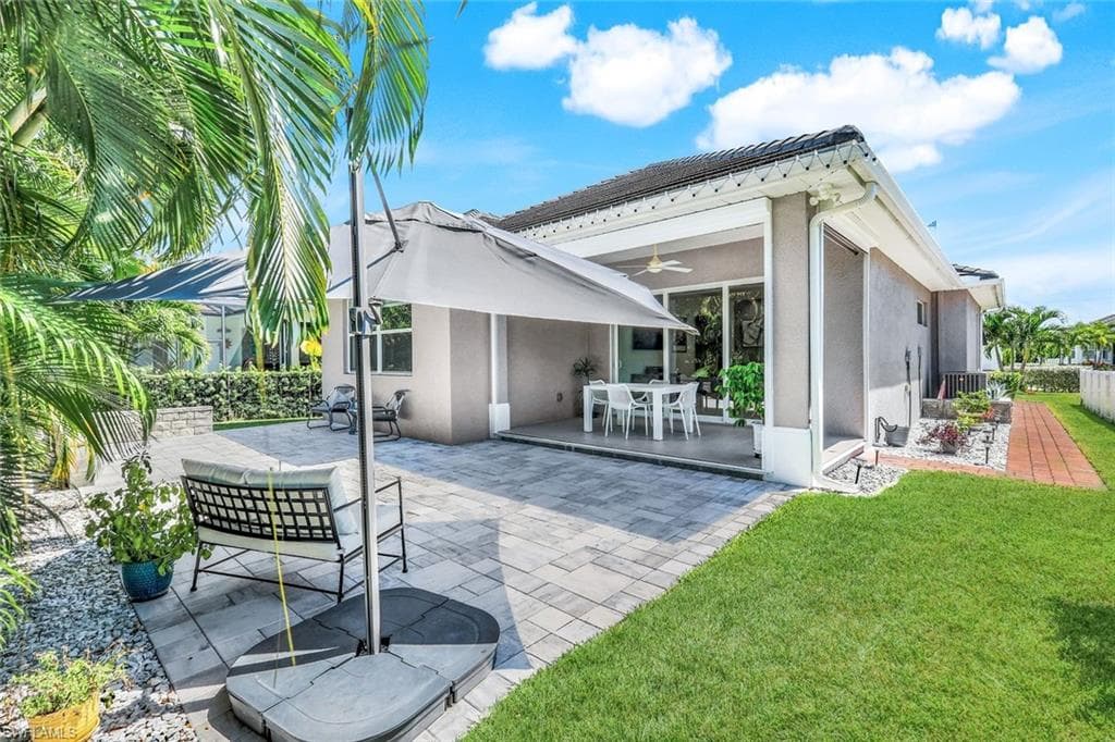 2669 Linda Dr, Naples, FL 34112-30