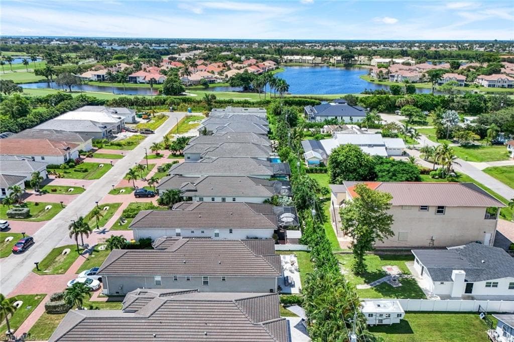 2669 Linda Dr, Naples, FL 34112-33