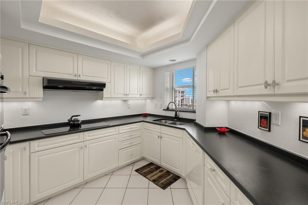 6001 Pelican Bay Blvd 1205, Naples, FL 34108-9