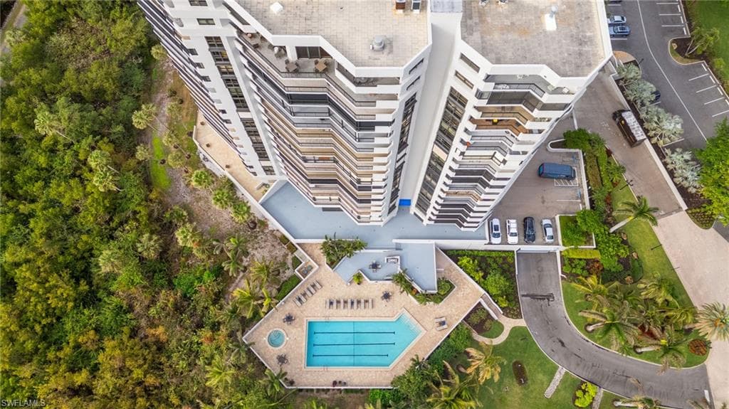 6001 Pelican Bay Blvd 1205, Naples, FL 34108-32