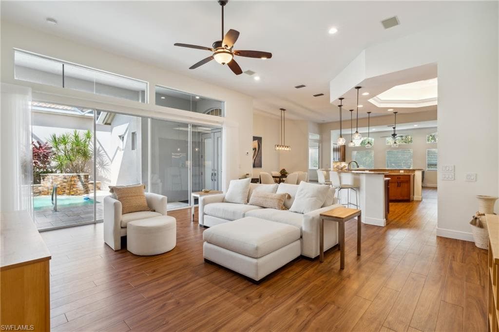 27549 Riverbank Dr, Bonita Springs, FL 34134-14