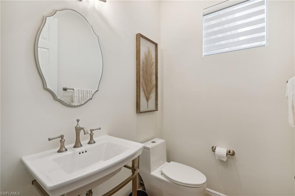 27549 Riverbank Dr, Bonita Springs, FL 34134-34