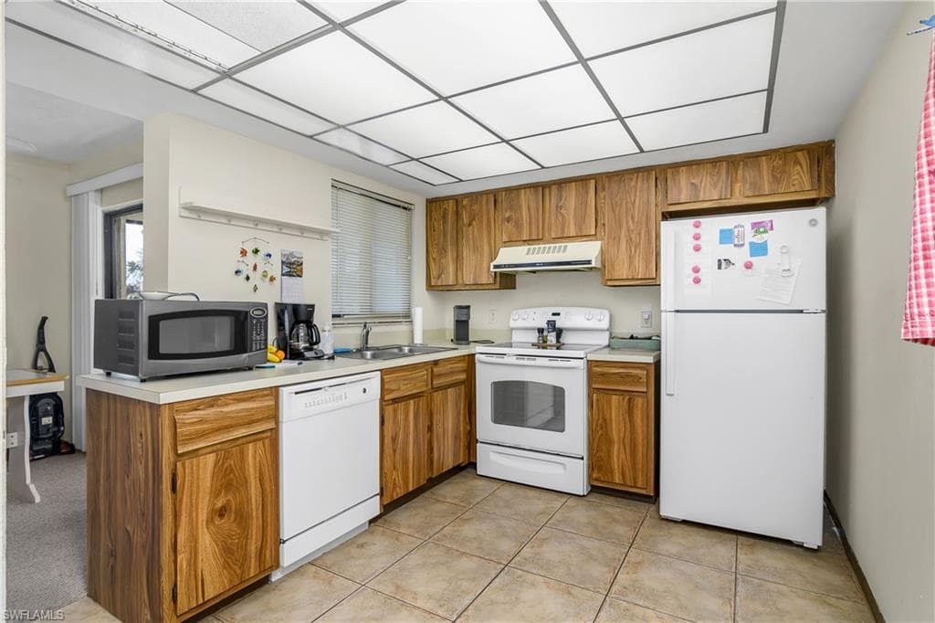 3625 Boca Ciega Dr 214, Naples, FL 34112-16