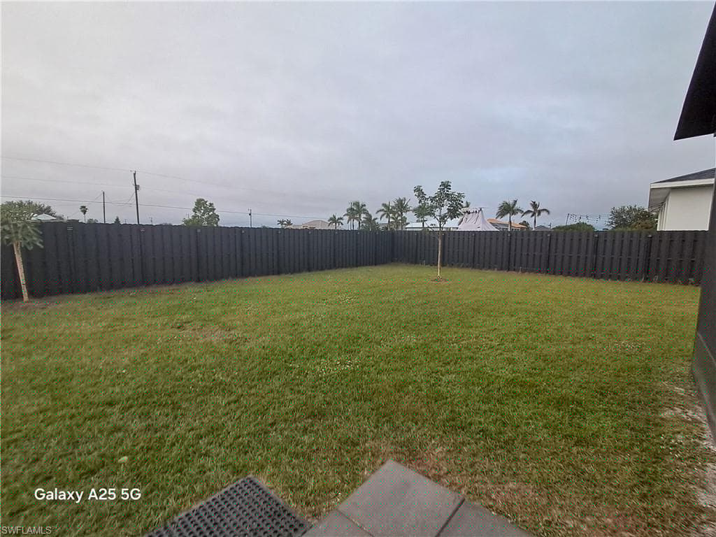 420 Chiquita Blvd N, Cape Coral, FL 33993-40