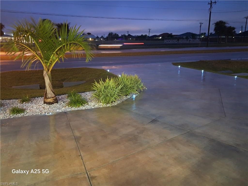 420 Chiquita Blvd N, Cape Coral, FL 33993-44