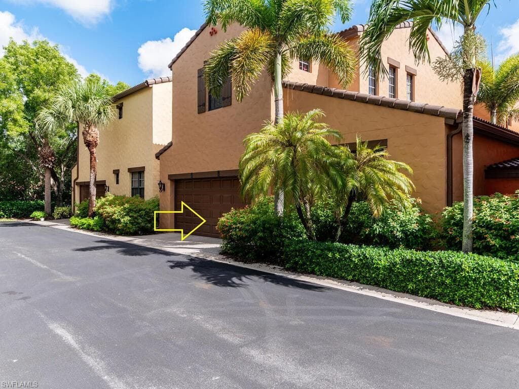 8957 Malibu St 5, Naples, FL 34113-21