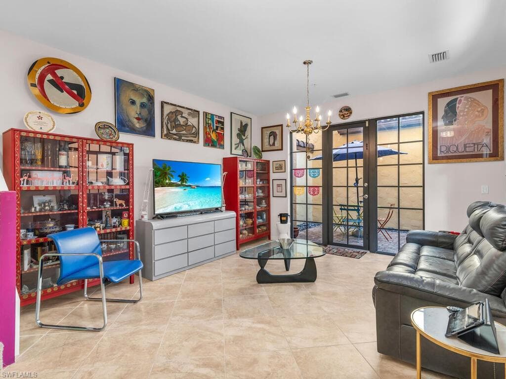 8957 Malibu St 5, Naples, FL 34113-4