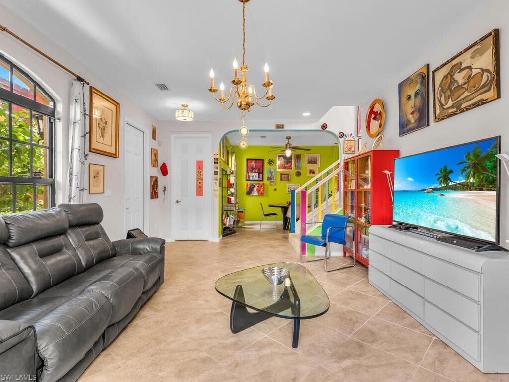 8957 Malibu St 5, Naples, FL 34113-8