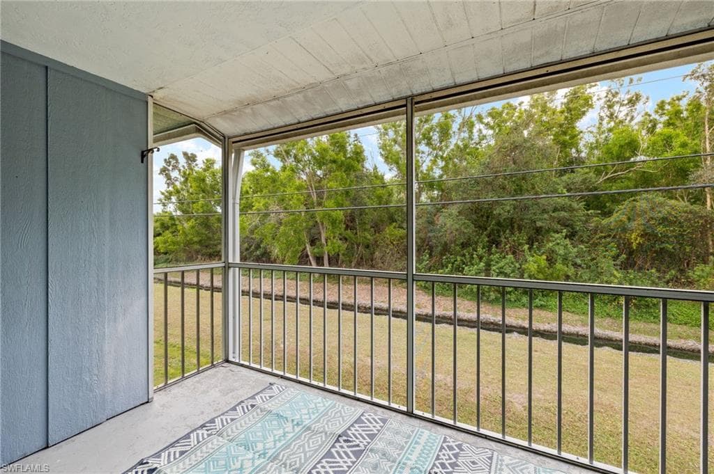 136 Cypress Way E 507, Naples, FL 34110-20