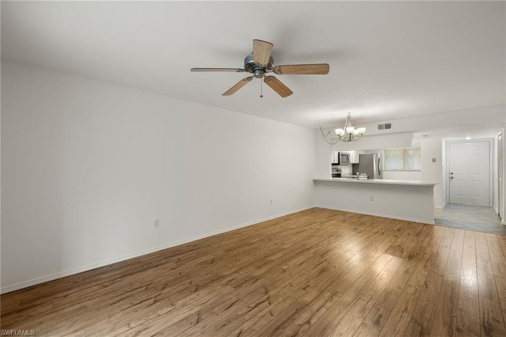 136 Cypress Way E 507, Naples, FL 34110-6