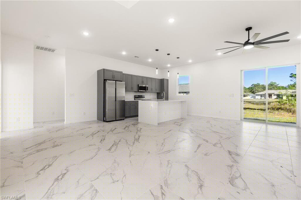 1918 Wanda Ave N, Lehigh Acres, FL 33971-3