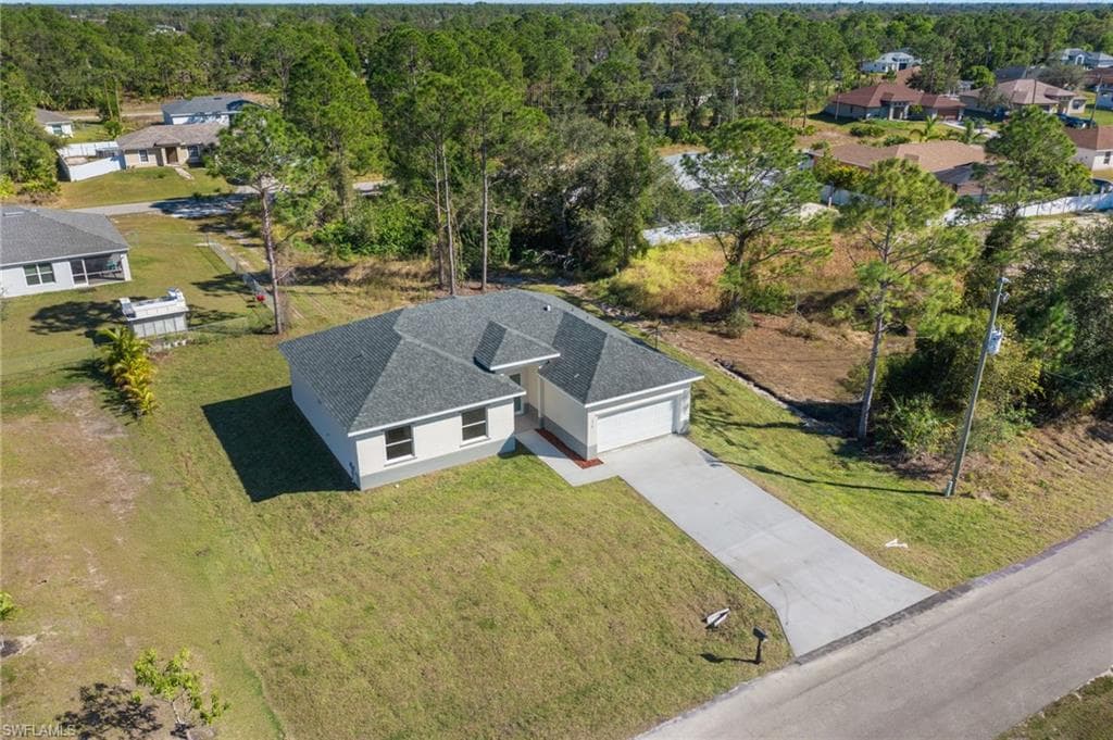 1918 Wanda Ave N, Lehigh Acres, FL 33971-4