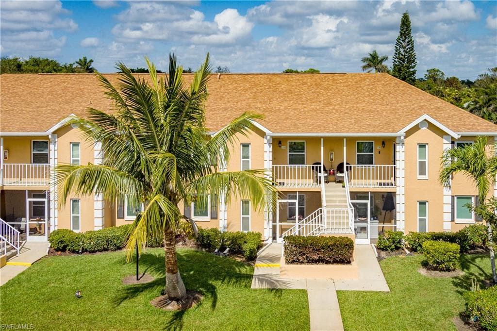 1850 W Crown Pointe Blvd A103, Naples, FL 34112-1