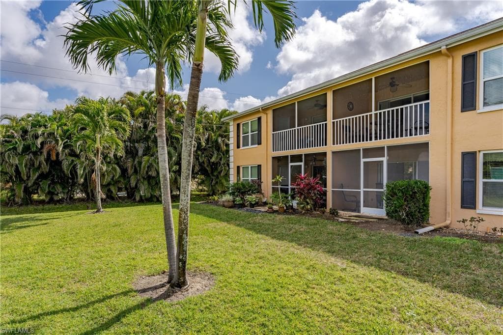 1850 W Crown Pointe Blvd A103, Naples, FL 34112-21