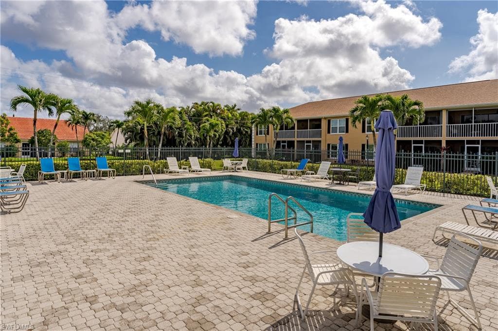 1850 W Crown Pointe Blvd A103, Naples, FL 34112-22