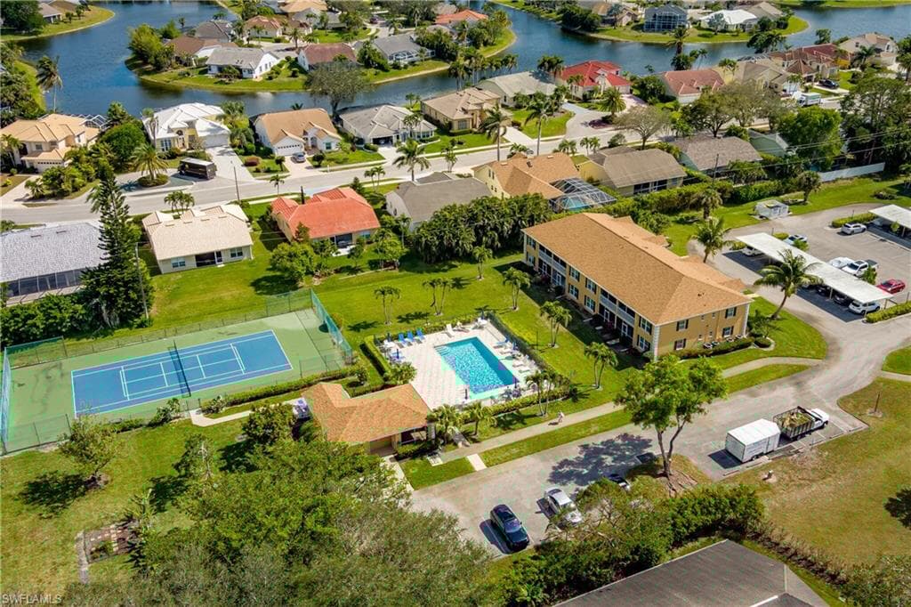 1850 W Crown Pointe Blvd A103, Naples, FL 34112-28