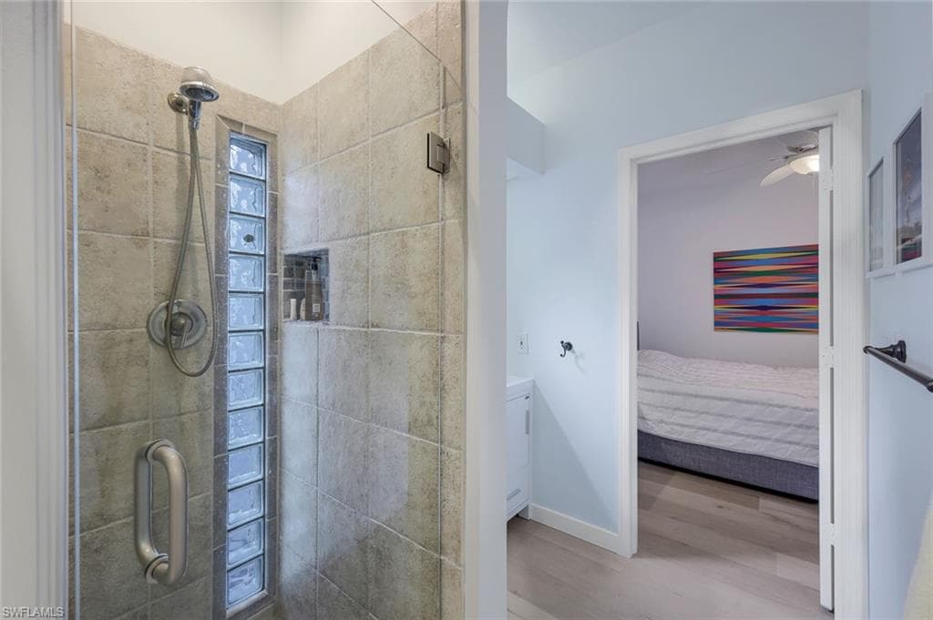 359 2nd St S, Naples, FL 34102-31