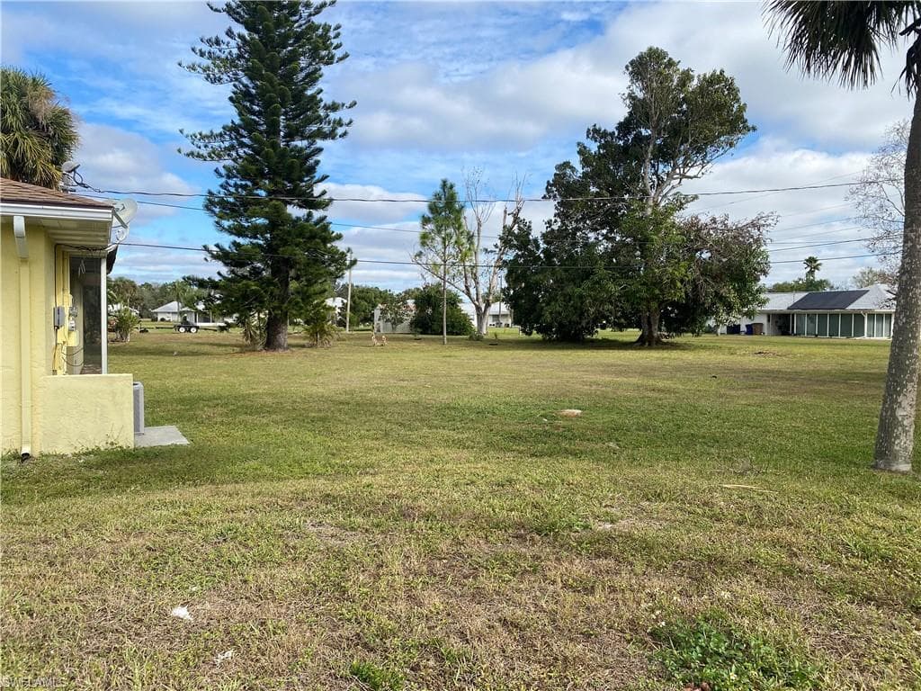 308 Highland Ave, Lehigh Acres, FL 33936-23