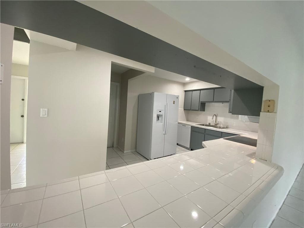 308 Highland Ave, Lehigh Acres, FL 33936-5