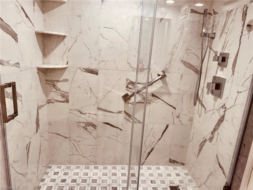 107 Clubhouse Dr E159, Naples, FL 34105-15