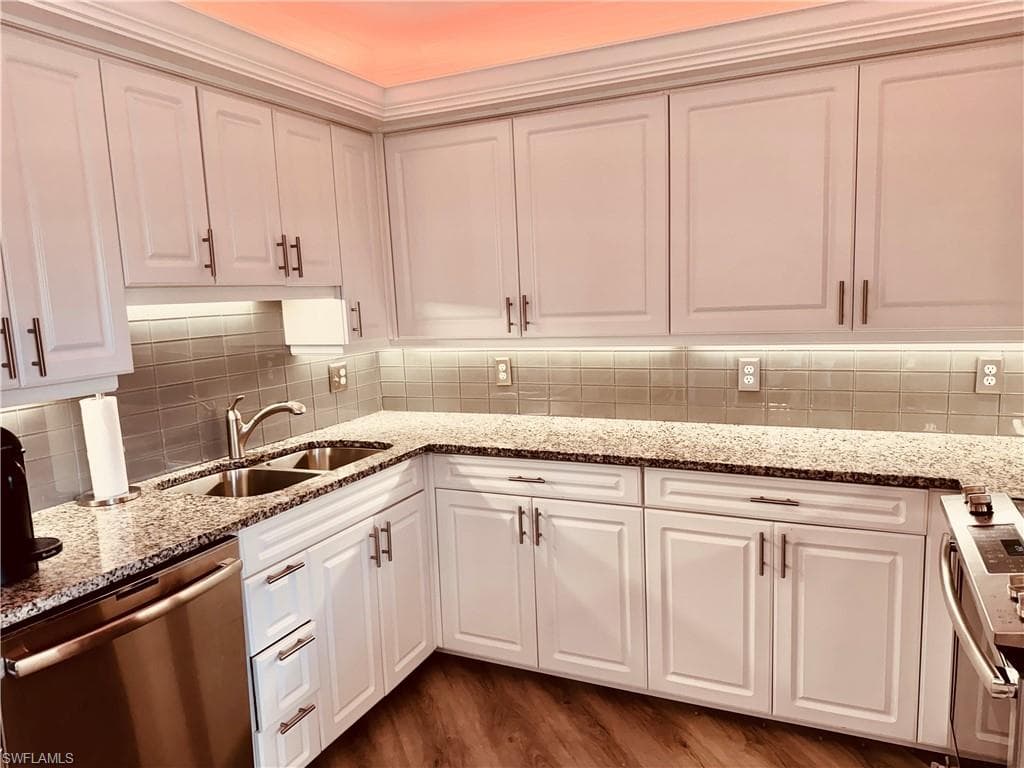 107 Clubhouse Dr E159, Naples, FL 34105-2