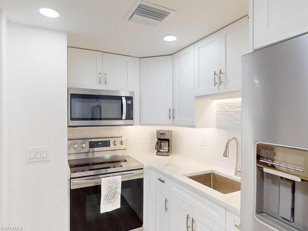 58 Collier Blvd 710, Marco Island, FL 34145-9