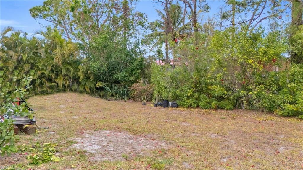 8085 Caloosa Rd, Fort Myers, FL 33967-11