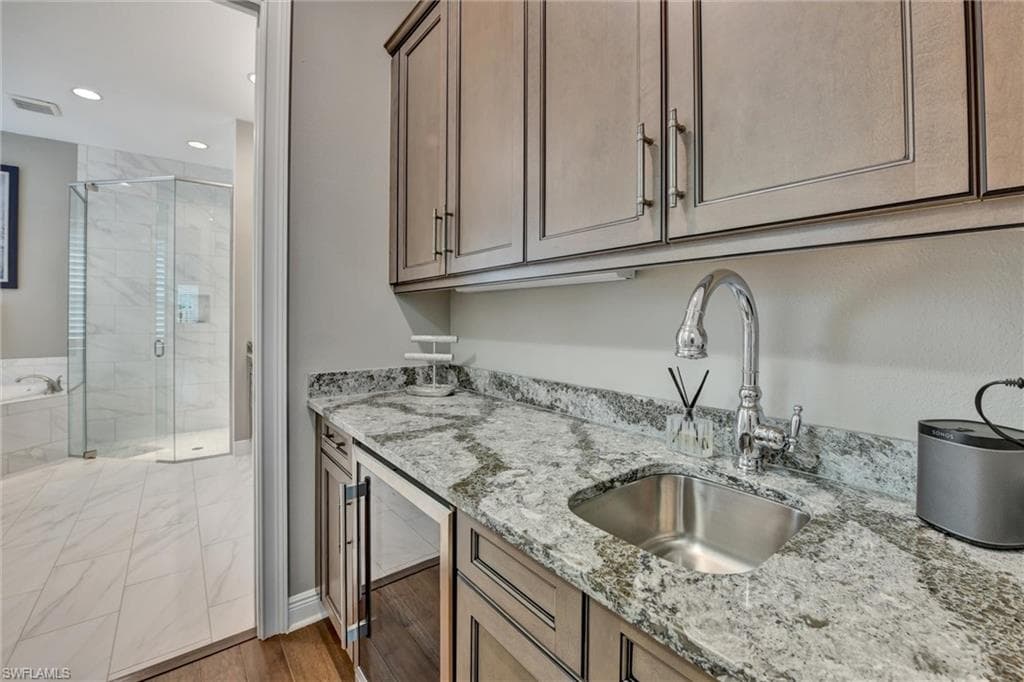 12766 Dundee Ln, Naples, FL 34120-19