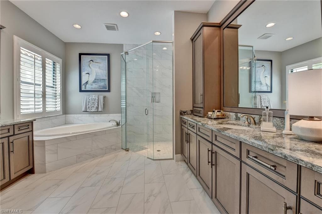 12766 Dundee Ln, Naples, FL 34120-20